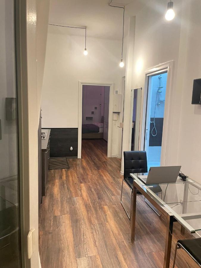 Show House Turin Exteriör bild