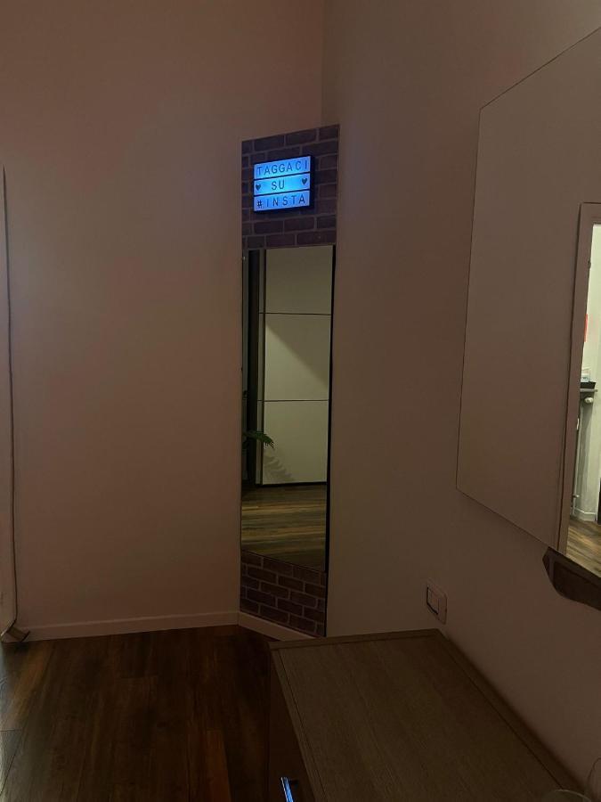 Show House Turin Exteriör bild