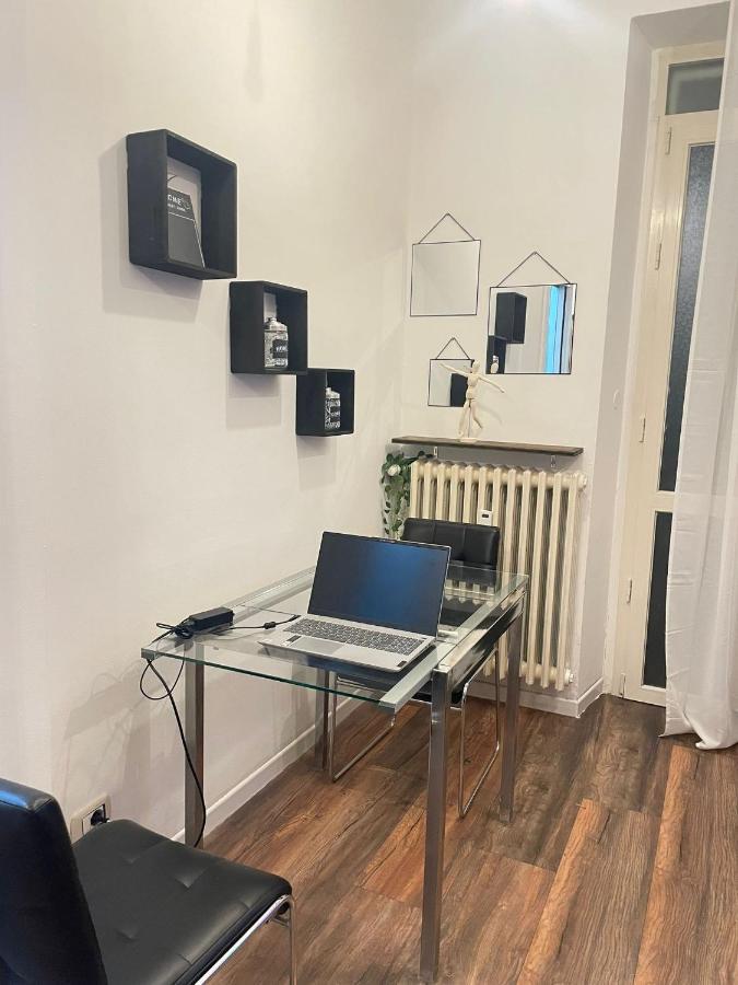 Show House Turin Exteriör bild