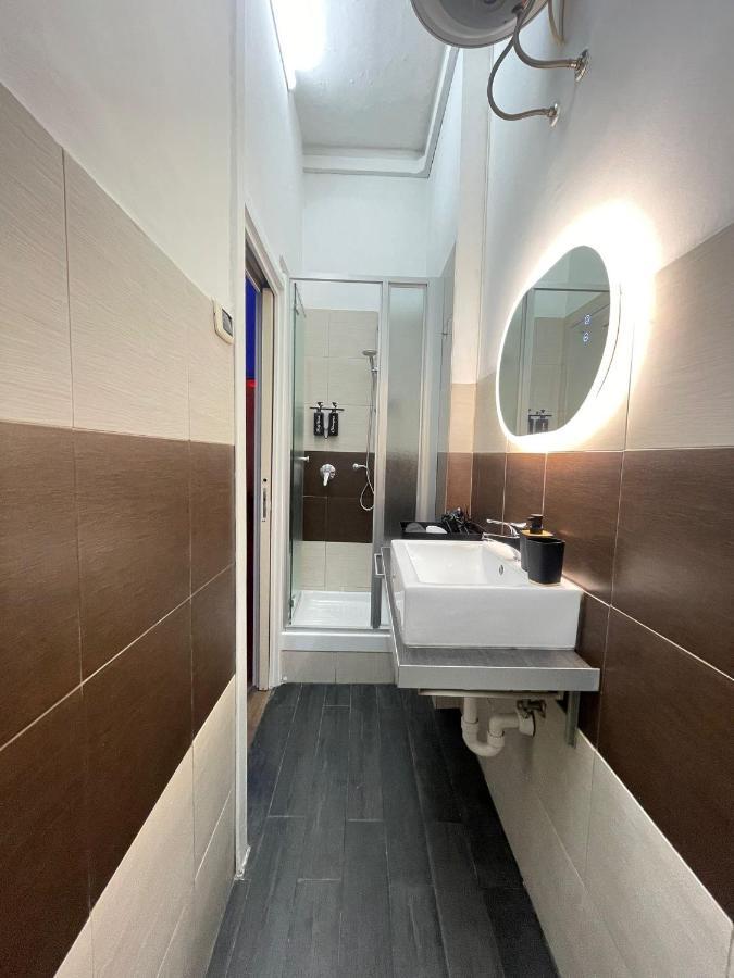 Show House Turin Exteriör bild